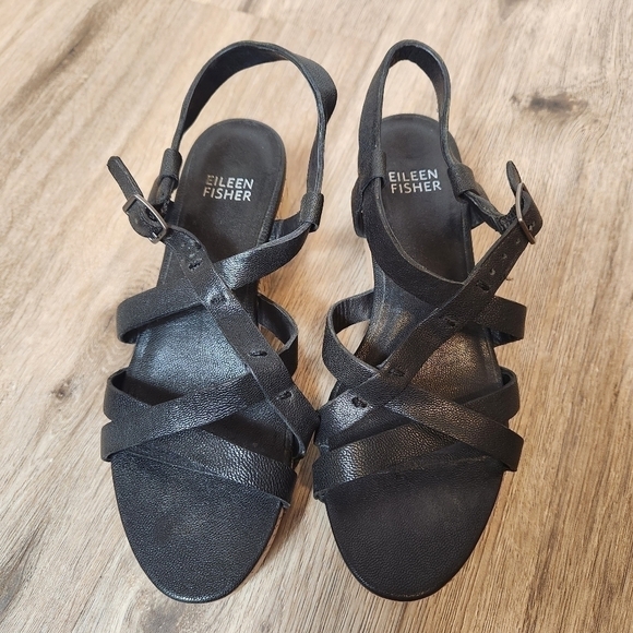 Eileen Fisher Strappy Black Cork Wedges in Size 5 - Picture 10 of 12